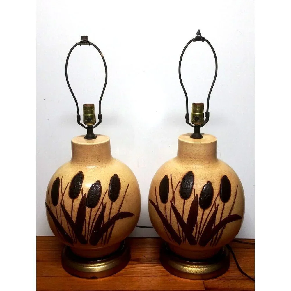 Vintage 1970s Ceramic Cattail Table Lamps Boho MCM 20